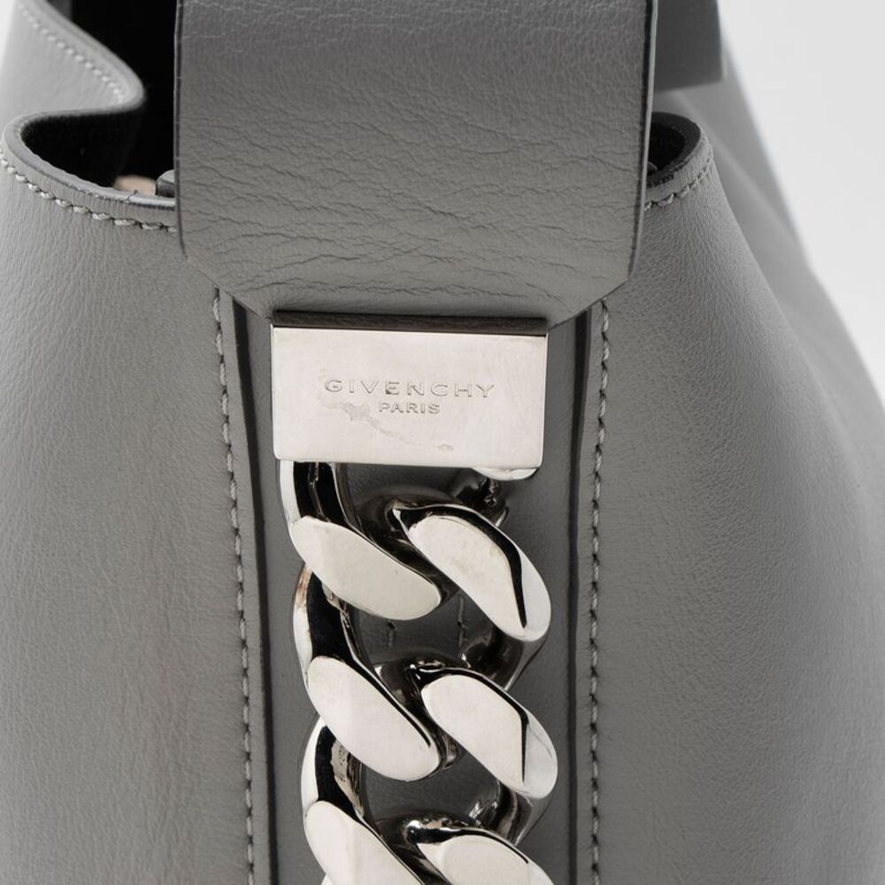 Givenchy Leather Infinity Chain Bucket Bag - Picture 11 of 14